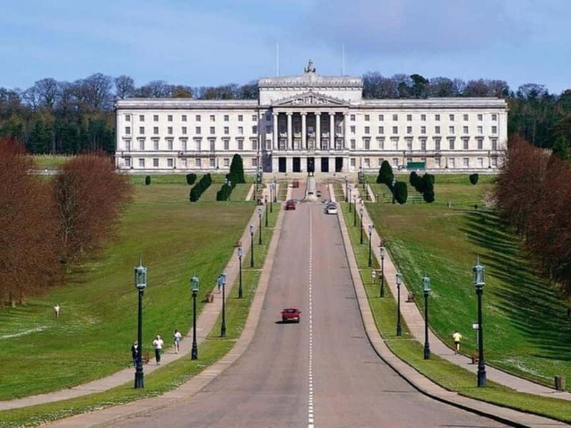 Belfast: Private Driver-Guided City Tour - Comparing This Tour to Other Belfast Experiences