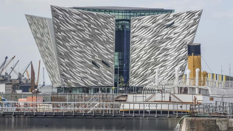 Belfast: Private Walking Tour with a Local - Personalization and Flexibility: How This Tour Works