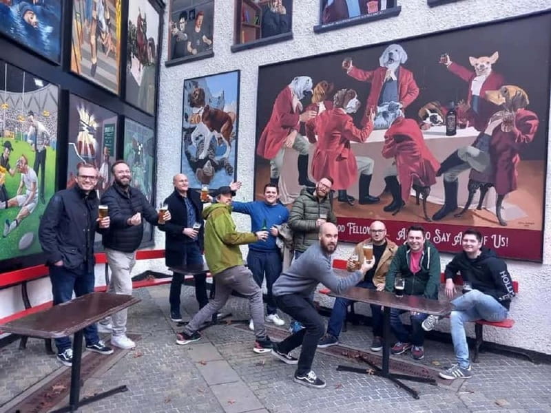 Belfast: Pub Crawl and Bar Walking Tour with Two Drinks - The Pubs and Their Unique Atmospheres