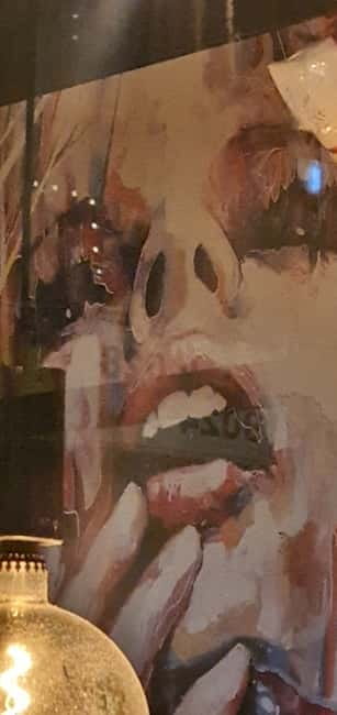 Belfast : Pub Music , Street Art Experience Walking Tour - Key Points