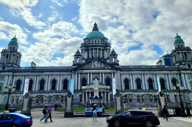 Belfast Walking Tour with a Local  History & Craic - Who Will Love This Belfast Walk?