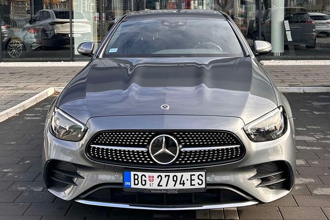 Belgrade Airport Shuttle Service Round Trip - Efficient and Trustworthy Airport Transfers in Belgrade