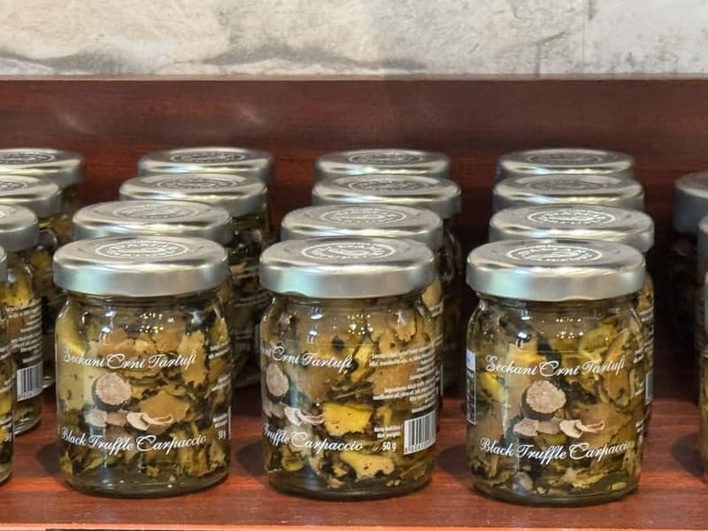 Belgrade: Black Gold On a Plate Truffle Experience - The Live Presentation: Secrets of Truffle Hunting