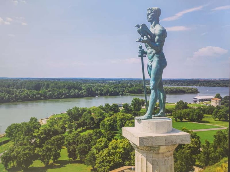 Belgrade: Guided City Tour and Kalemegdan Fortress Visit - Exploring Kneza Mihaila and Znak Pitanja