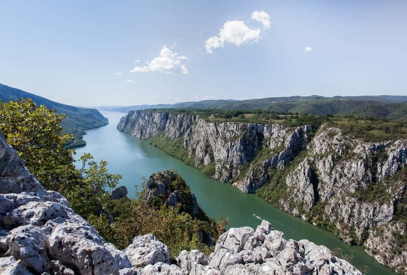 Belgrade: Iron Gate Park, Speedboat Ride, and 2 Viewpoints - Lepenski Vir: An Archaeological Marvel 30 Minutes from Golubac