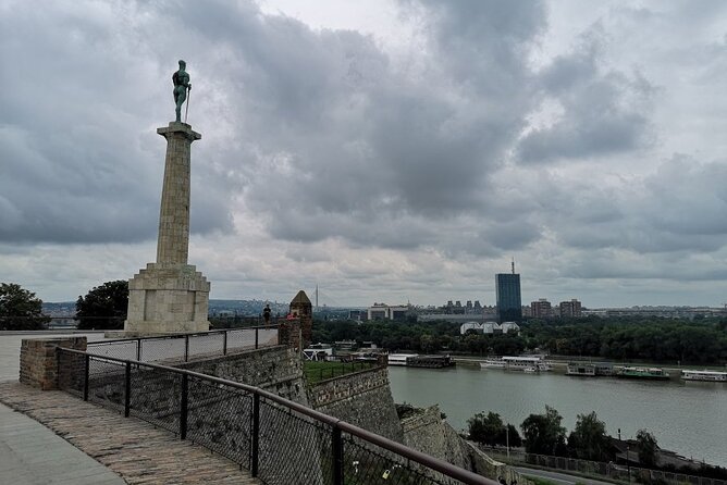 Belgrade Sightseeing Half-Day Trip Old and New Belgrade - Discover Kalemegdan Park and Belgrade Fortress