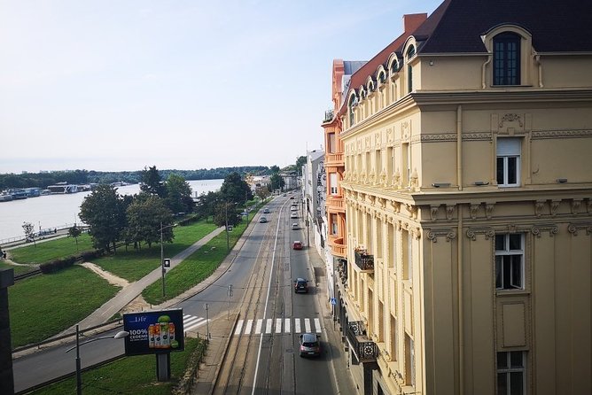 Belgrade Sightseeing Half-Day Trip Old and New Belgrade - Visiting the Museum of History and House of Flowers