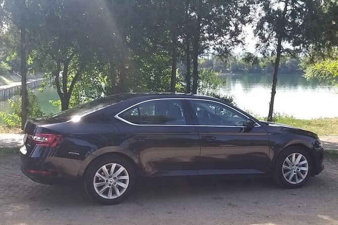 Belgrade to Zlatibor private transfer by car - Highly Praised Drivers and Service Reliability