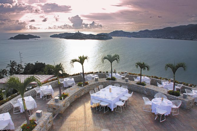 Bella Vista PRIVATE Al Fresco 3 Course Dinner Cliff Diver3Drinks - Enjoy a Romantic Al Fresco Dinner with Stunning Views in Acapulco