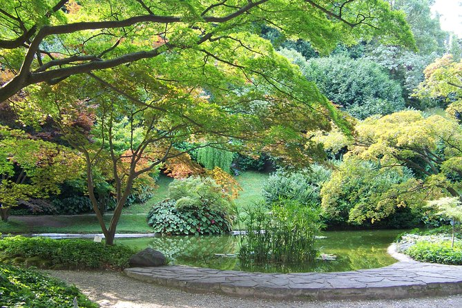 Bellagio, the pearl of lake Como. The village and the surrounding area - Discover Bellagio with a Guided Tour of the Village and Surroundings