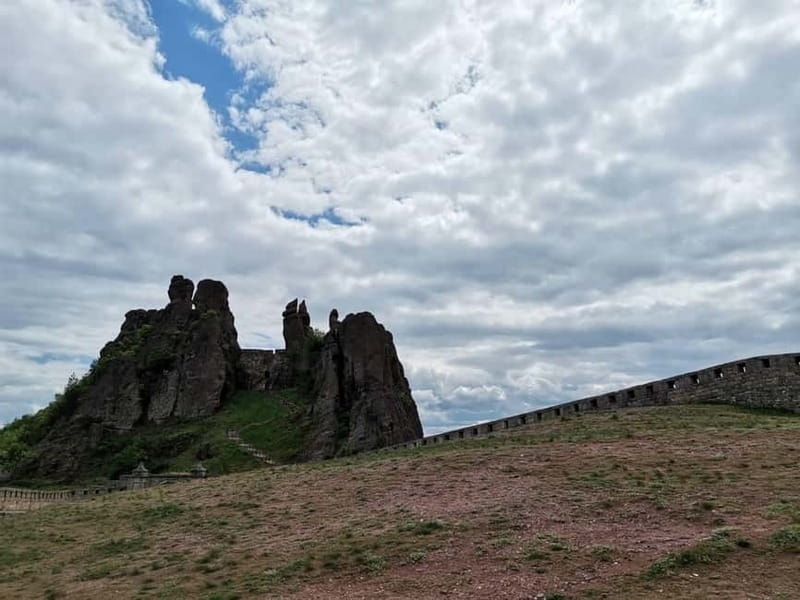 Belogradchik Rocks & Venetsa Cave Day Trip from Sofia - The Expertise of Guides and Personal Service