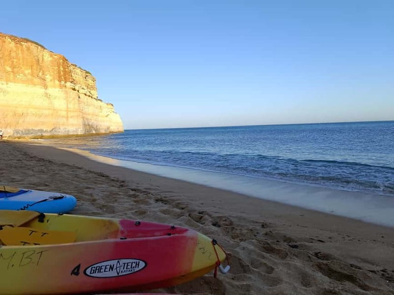 Benagil: Benagil Caves Guided Kayak Tour - The Quality and Expertise of the Guides