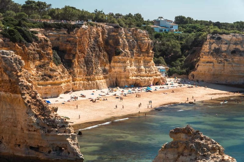 Benagil: Guided hike tour on the 7 Hanging Valleys Trail - Ending at Vale de Centeanes Beach