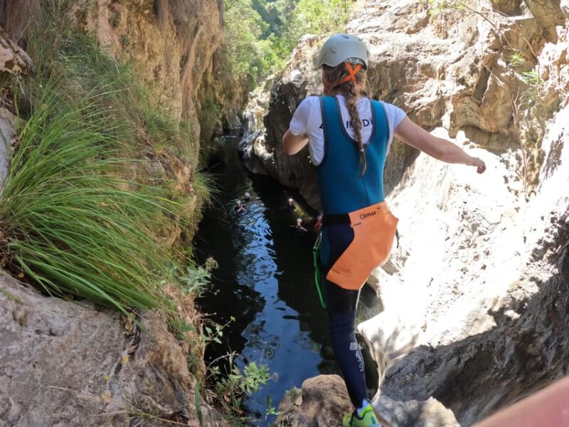 Benahavís: Canyoning Guided Tour at Guadalmina River - Safety Equipment and Guide Expertise