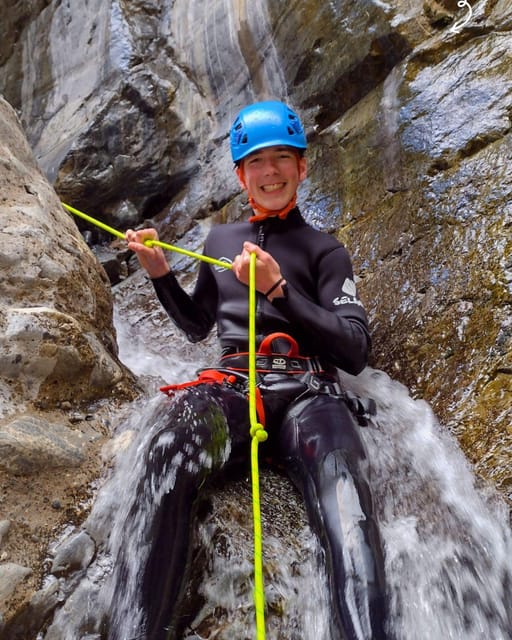 Benahavís: Guided Canyoning Adventure (Benahavís River Walk) - The Role of the Guides: Safety and Fun in Multiple Languages