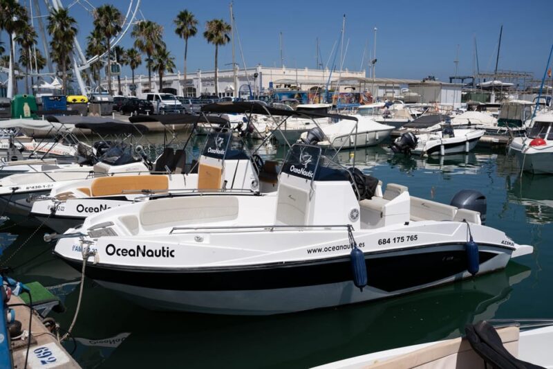 Benalmadena: Boat Rental in Malaga for hours - Accessibility and Suitability