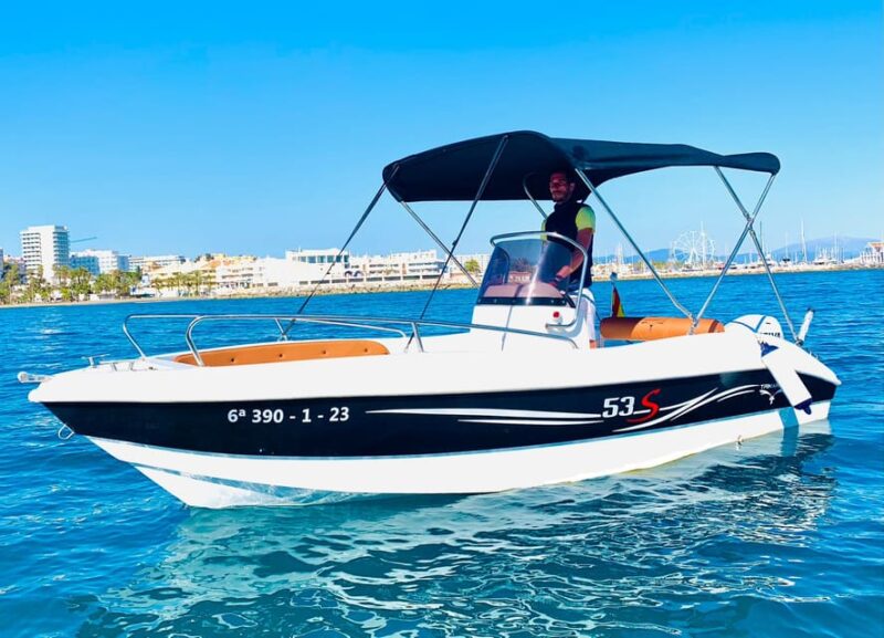 Benalmádena: Boat Rental without License - Discover the Freedom of Boat Rental in Benalmádena Without a License