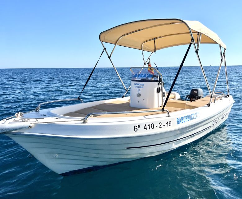 Benalmádena: Costa del Sol License-Free Boat Rental - Key Points