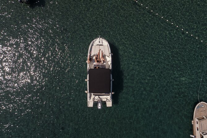 Beneteau Flyer 7.7 Spacedeck Cruise - Logistics and Booking: What You Need to Know