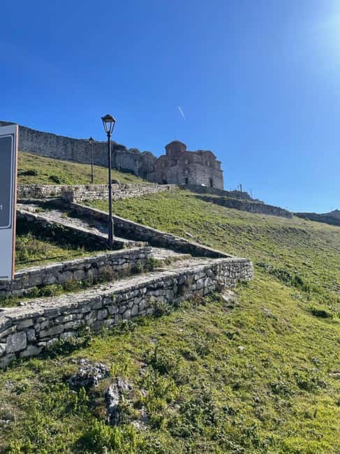 Berat Daily Tour in English,German,Italian,Spanish - Exploring Berat Castle and Its Main Attractions