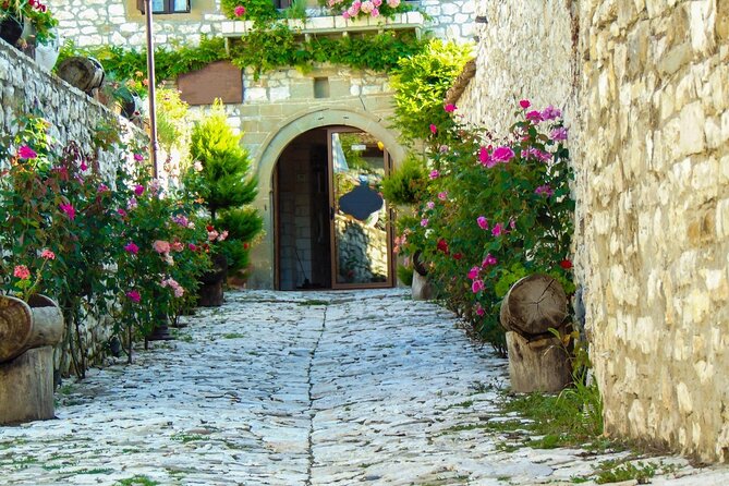 Berat Full-Day Trip from Tirana - Exploring Berat’s Ethnographic Museum in an Ottoman House