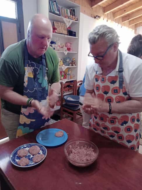 Berat: Traditional Cooking Class with Wine Tasting - Unique Aspects of the Berat Cooking Experience