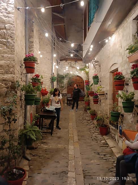 Berat Unveiled: A Stroll Through Time and Natural Beauty - Visiting Berat’s Hidden Vineyards and Wineries