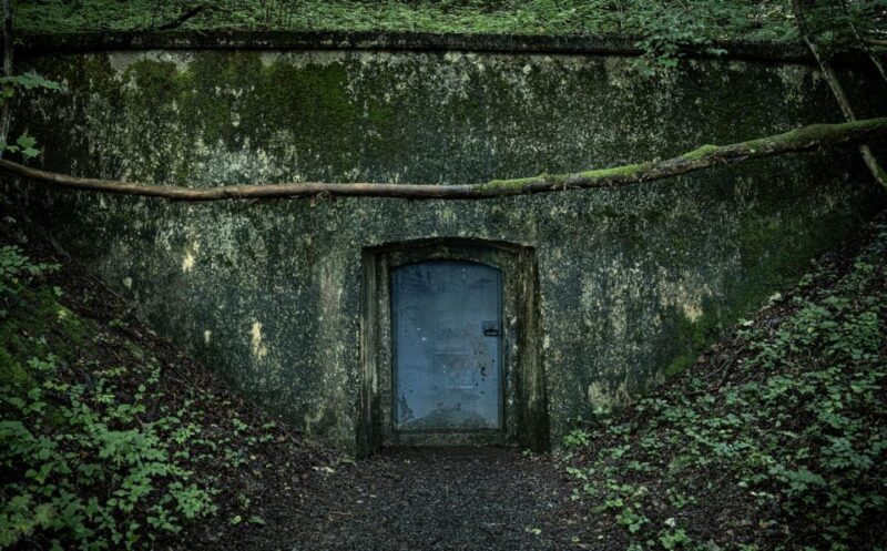 Berchtesgaden: Private Eagle's Nest & Obersalzberg WWII Tour - Off-Season Visits and Alternative Experiences