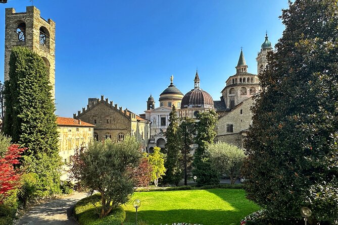 Bergamo: Digital guide made by a local for your walking tour - The Cathedral and Baptistery at Bergamo’s Heart