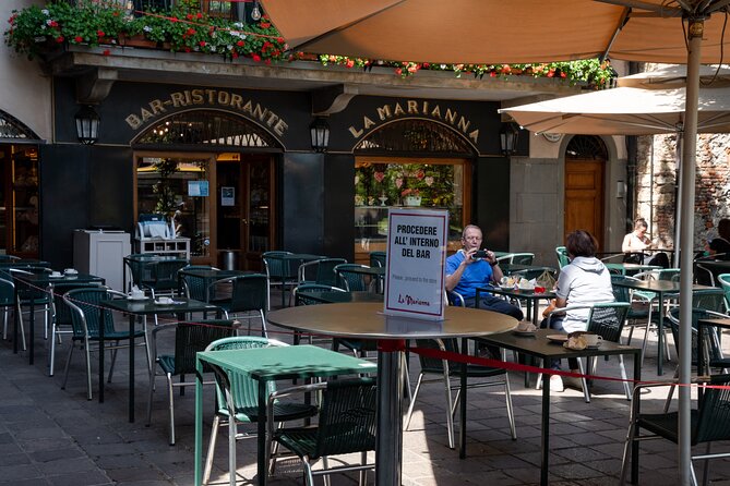 Bergamo: Full meal Food Tour with Local Delights by Do Eat Better - Polenta with Lard and Cheese at a Popular Spot