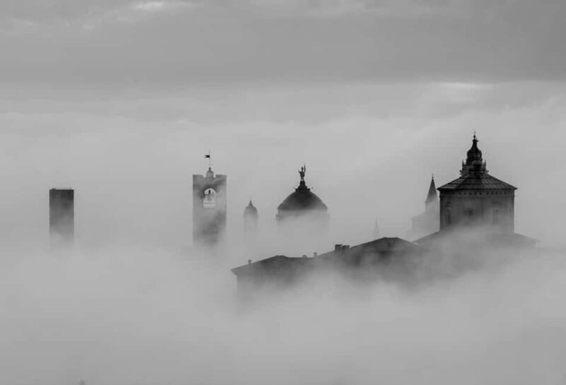 Bergamo Insolita, Intrigante e Leggendaria - The Significance of Piazza Vecchia and Palazzo Vecchio