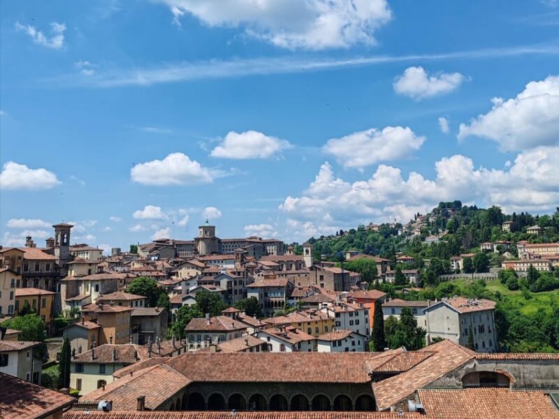 Bergamo: Upper Town Guided Tour with French-speaking Guide - Climbing to the Rocca for Panoramic Views
