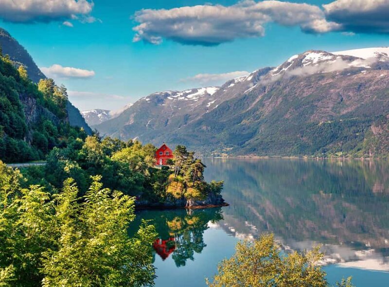 Bergen: Bondhus Glacier Lake & Rosendal Guided Day Trip - Practical Details: Logistics and Recommendations