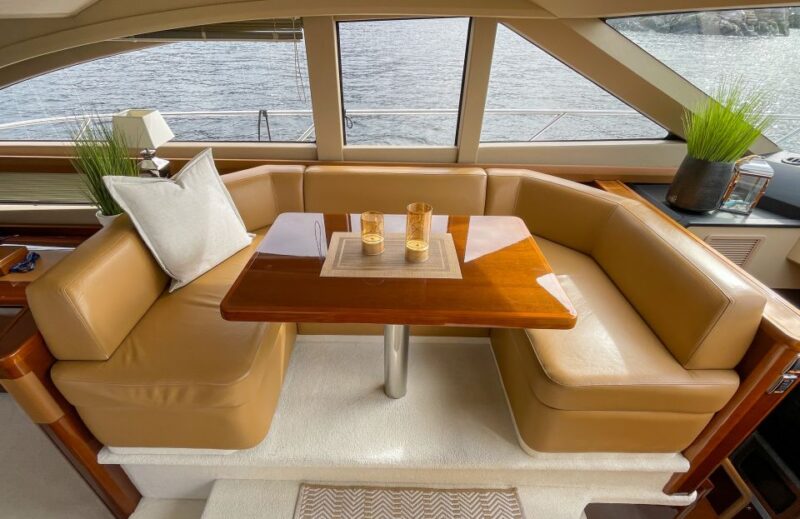 Bergen: Fjord Cruise to Cornelius Seafood Restaurant - Key Points