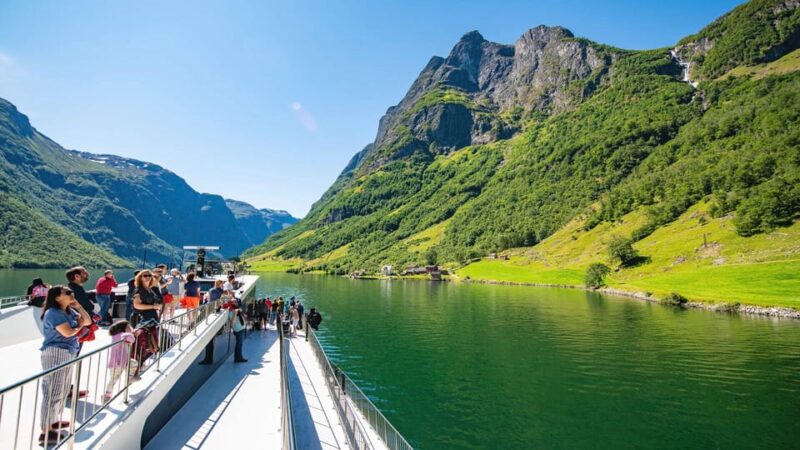 Bergen: Flam Railway, Stegastein View Point and Fjord Cruise - Exploring the Village of Flåm and Its Traditional Charm