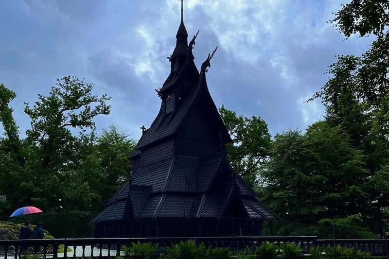 Bergen Like a Local: Culture, Views, and the Stave Church - Practical Details: Meeting Point and Accessibility
