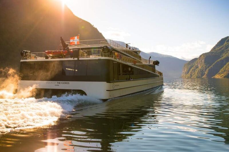 Bergen: Nærøyfjord Cruise & Flåm Railway Day Trip to Oslo - Exploring the UNESCO Nærøyfjorden