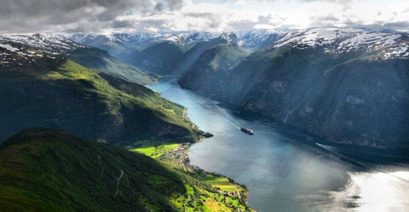 Bergen: Self-Guided Day Trip to Oslo - Viewing the UNESCO-listed Fjords on a Cruise