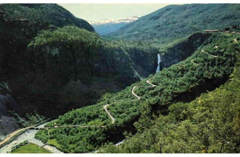 Bergen: Viking Village, Nærøyfjord Cruise & Flåm Railway - Bergen: Viking Village, Nærøyfjord Cruise & Flåm Railway — An Authentic Norwegian Experience