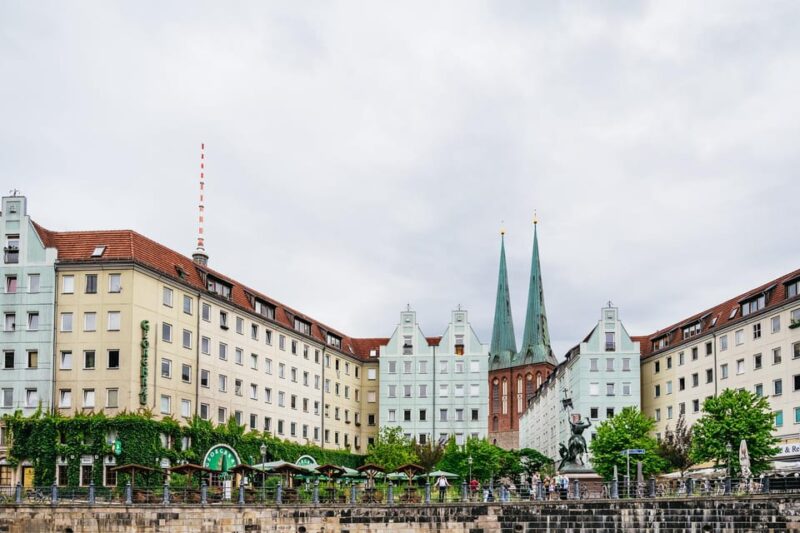 Berlin: 1-Hour City Sightseeing Cruise - Key Points