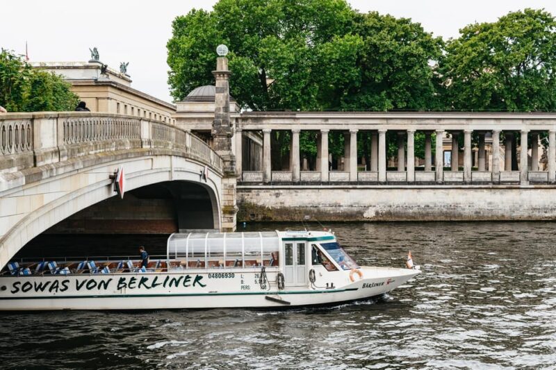 Berlin: 1-Hour City Sightseeing Cruise - Frequently Asked Questions