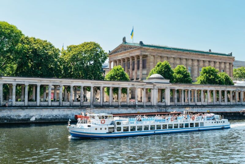 Berlin: 1-Hour City Tour by Boat with Guaranteed Seating - Discover Berlin’s Iconic Landmarks from the Water