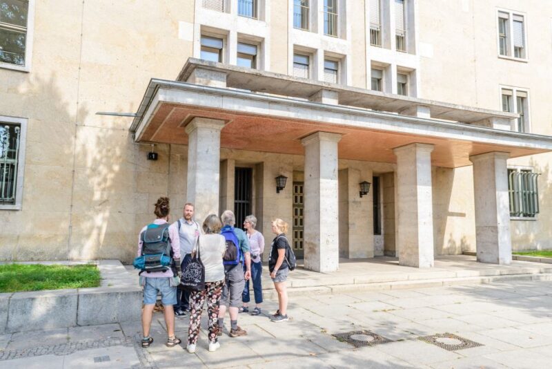 Berlin: 2.5-Hour Walking Tour through Kreuzberg 61 - Tour Customization and Accessibility