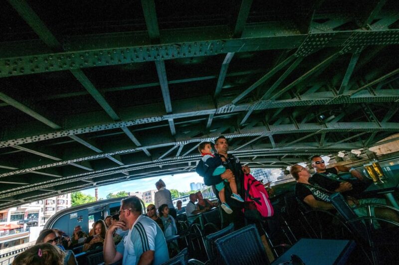 Berlin: 3.25-Hour Spree & Landwehrkanal Boat Tour - Onboard Experience and Optional Commentary