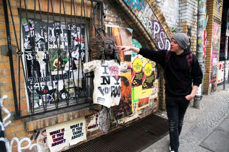Berlin: 3-Hour Street Art Tour - The Artistic Techniques and Cultural Messages