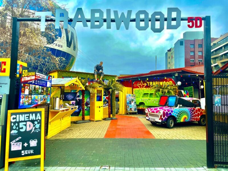 Berlin: 5D Cinema Attraktion - The Experience Provider: Trabiwood