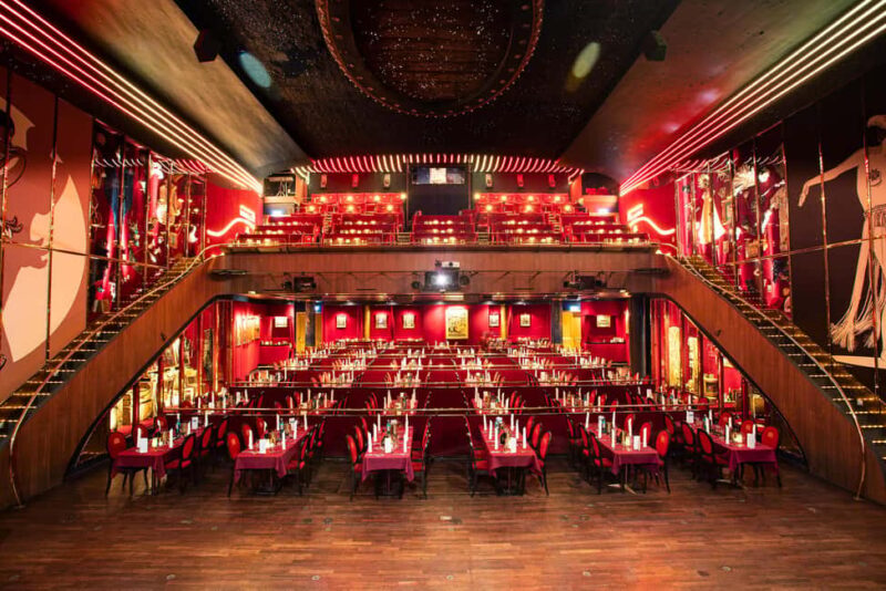 Berlin: "AHOI"  The Acrobatic Swing Show  Variety Show - Key Points