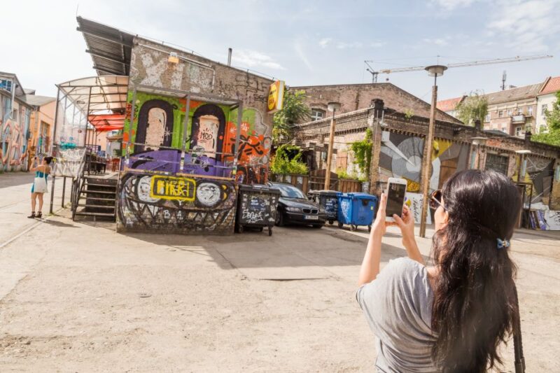 Berlin: Alternative Bike Tour of Kreuzberg & Friedrichshain - Key Points