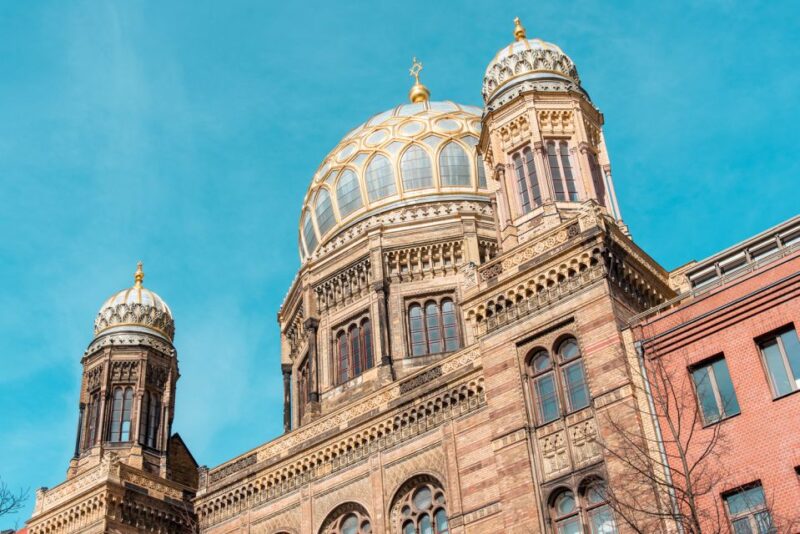 Berlin: Backyards of Berlin 2-Hour Tour - Who Will Enjoy This Tour Most?