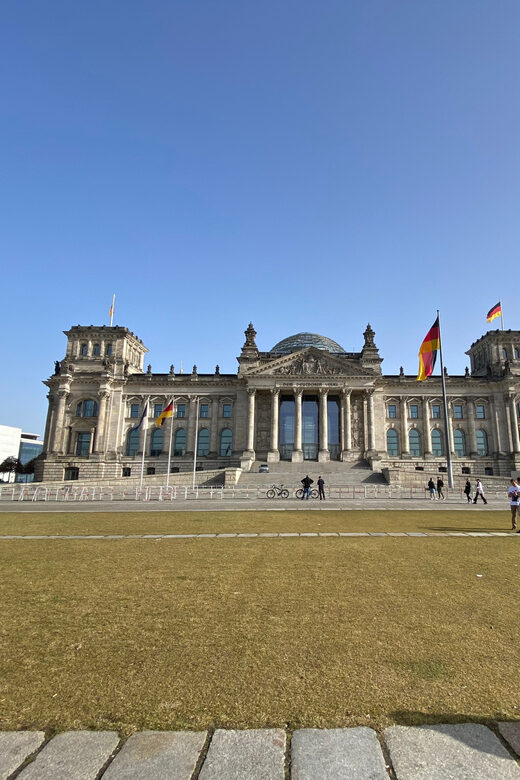 Berlin Battlefield Tour - Operation Berlin 1945 - Exploring the Strategic Stops in Detail